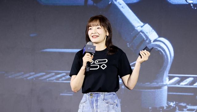 新车发布太快，研发协同难，飞书做了啥新尝试-有驾