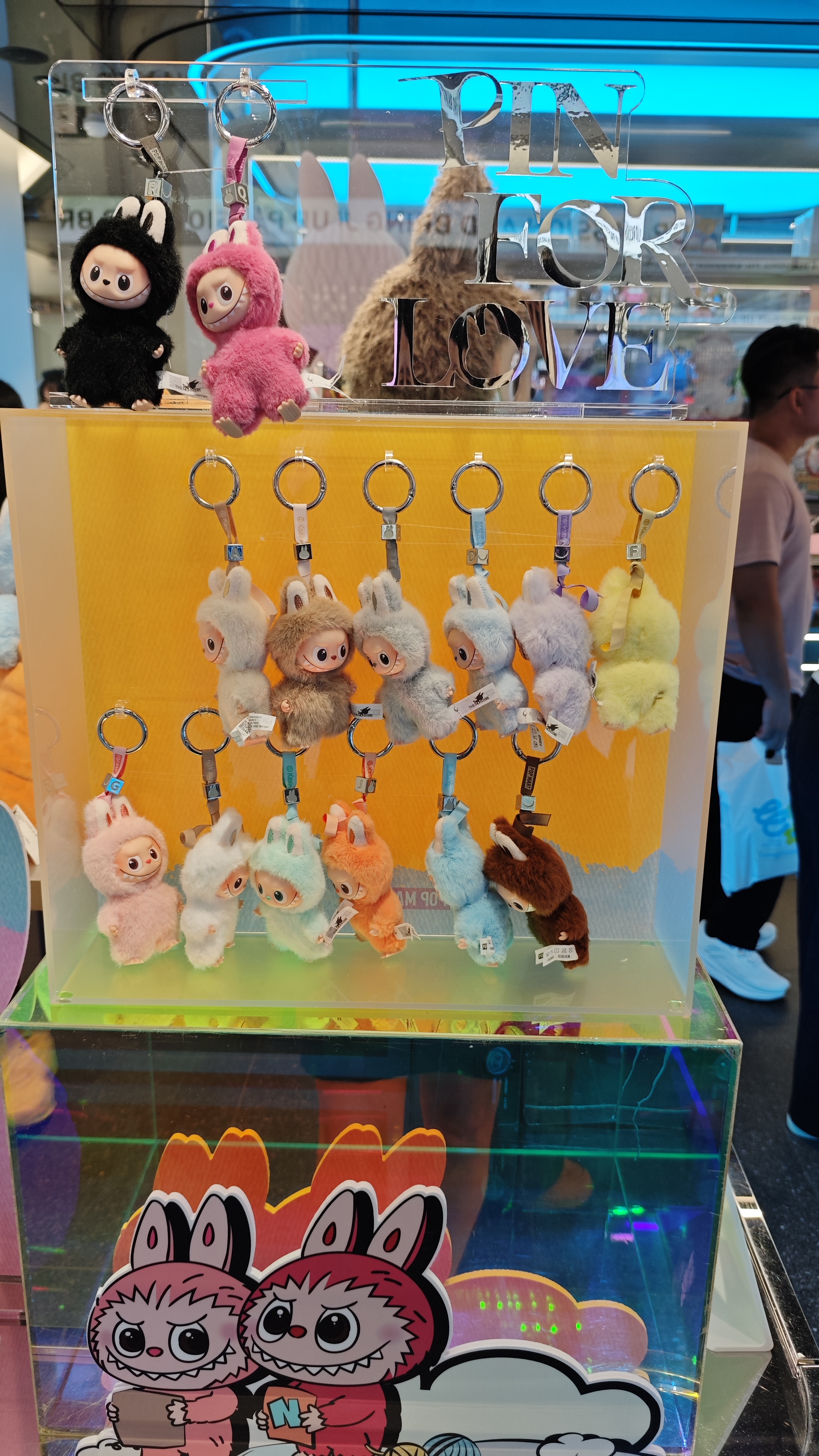 盗版商品大全_盗版价格_