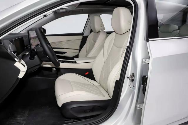 全新一代速腾L:驾驶辅助,为出行添安心保障-有驾