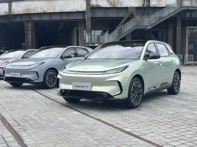 狐につつまれる__狐多少钱