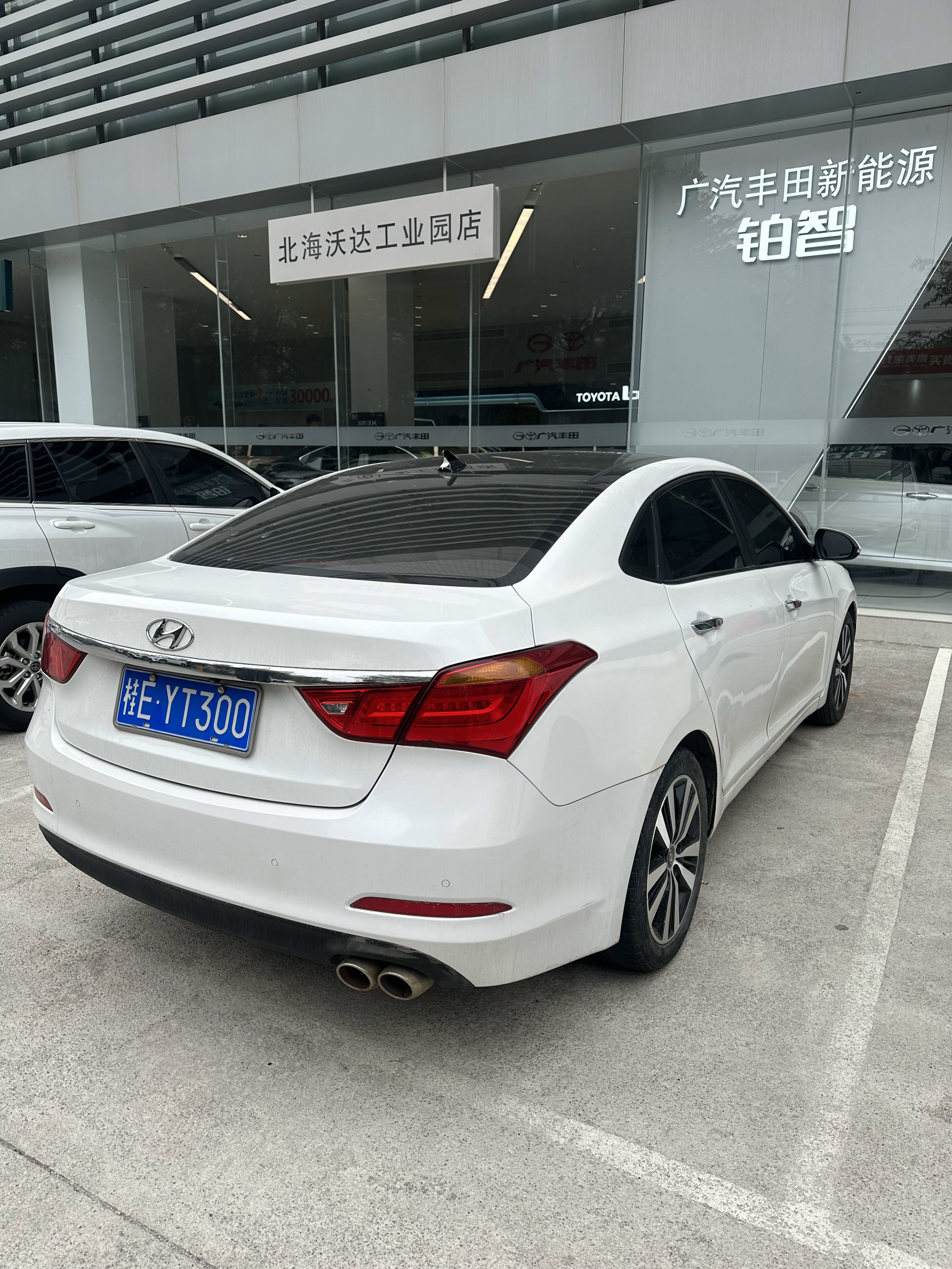 车子卖给贩子还是置换_卖车旧车置换是什么意思_