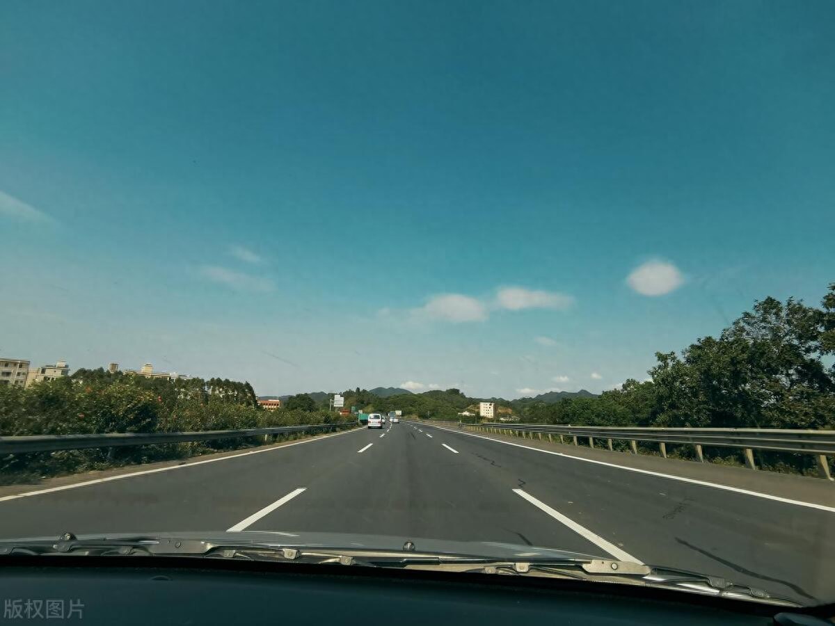 电车高速费电还是低速_电车跑高速省电还是低速_