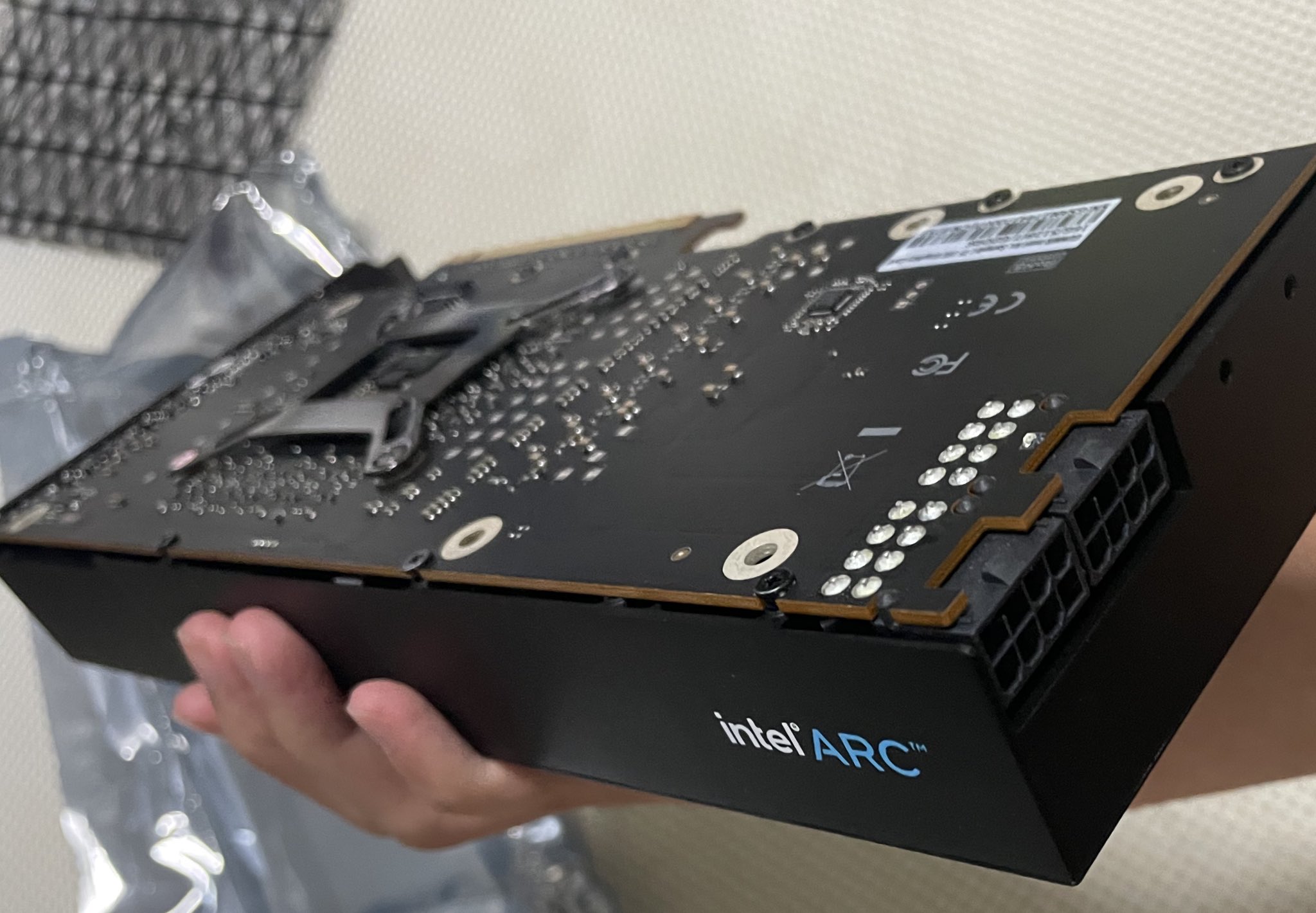 n卡760hdmi_英特尔蓝天显卡_