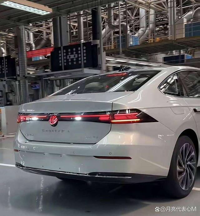 全新一代速腾,一款引人注目的轿跑车型-有驾