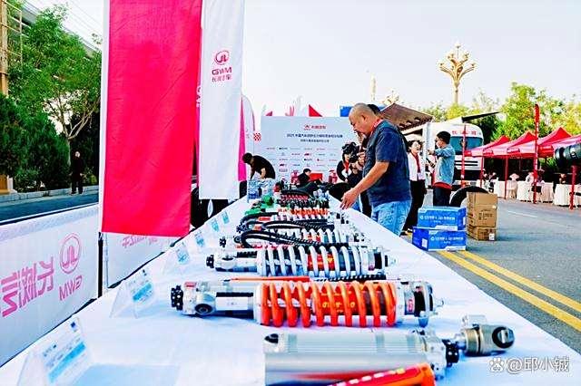 魏建军亲征!长城三大品牌剑指2025敦耐赛T2组冠军-有驾