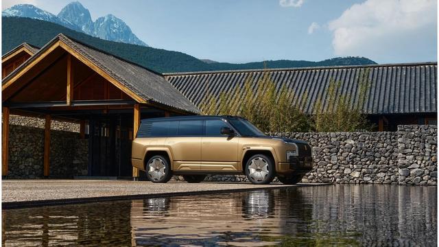 128万国产SUV安全配置高,用了航空铝材料,安全溢价值不值-有驾