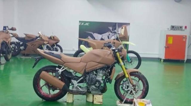 2025重庆摩博会即将开启，本田携全新四缸500系列亮相，或以低价引发中量级市场变革-有驾