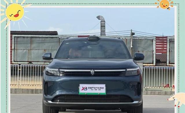 全新问界M7价格公布引发讨论,选配方案复杂但性能亮眼,不少消费者犹豫是否值得投资-有驾