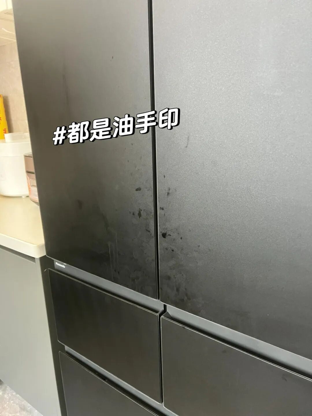 冰箱厨房橱柜的装饰效果图__冰箱厨房位置摆放图