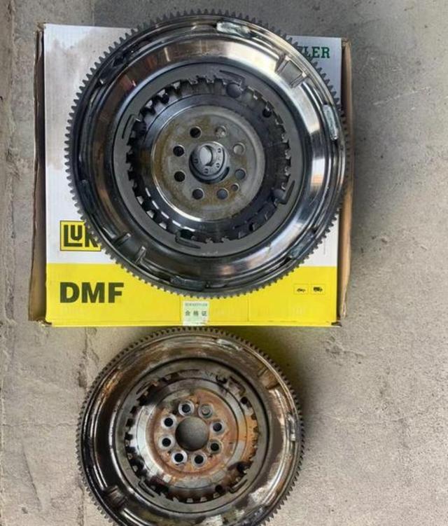 双离合总坏?维修师傅叹气:九成车主这些习惯太伤车,正确驾驶与保养可以大大延长变速箱的使用寿命-有驾