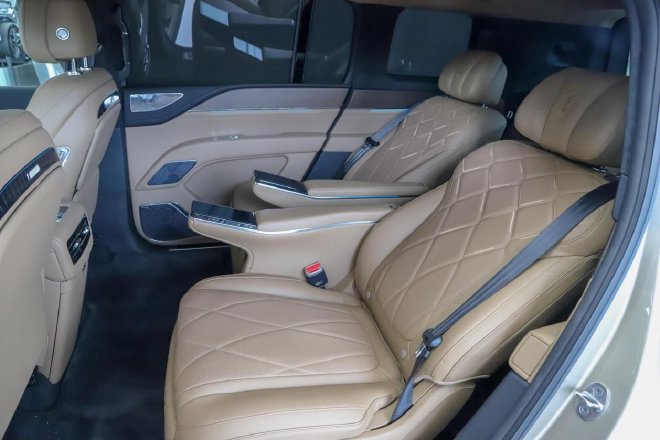 仰望U8L鼎世版正式上市 售价为128万元