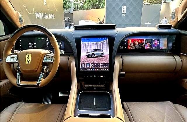 仰望U8L鼎世版上市，128万起，行政豪华大佬座驾-有驾