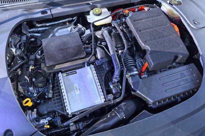 售14.98万元起 比亚迪2026款海豹07DM-i上市