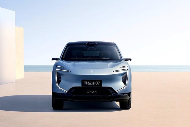 满血华为,限时20.99万起,阿维塔07 2026款上市-有驾