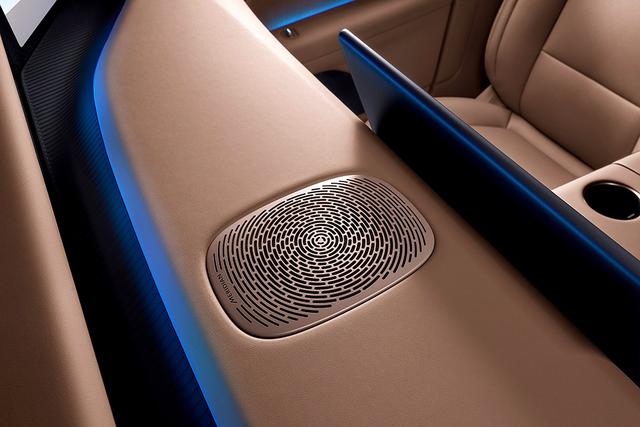 满血华为,限时20.99万起,阿维塔07 2026款上市-有驾