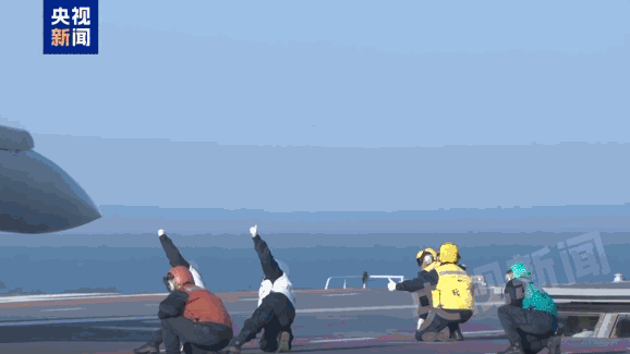 _美媒“震惊”：歼-35赢过F-35，中国航母重要里程碑_美媒“震惊”：歼-35赢过F-35，中国航母重要里程碑