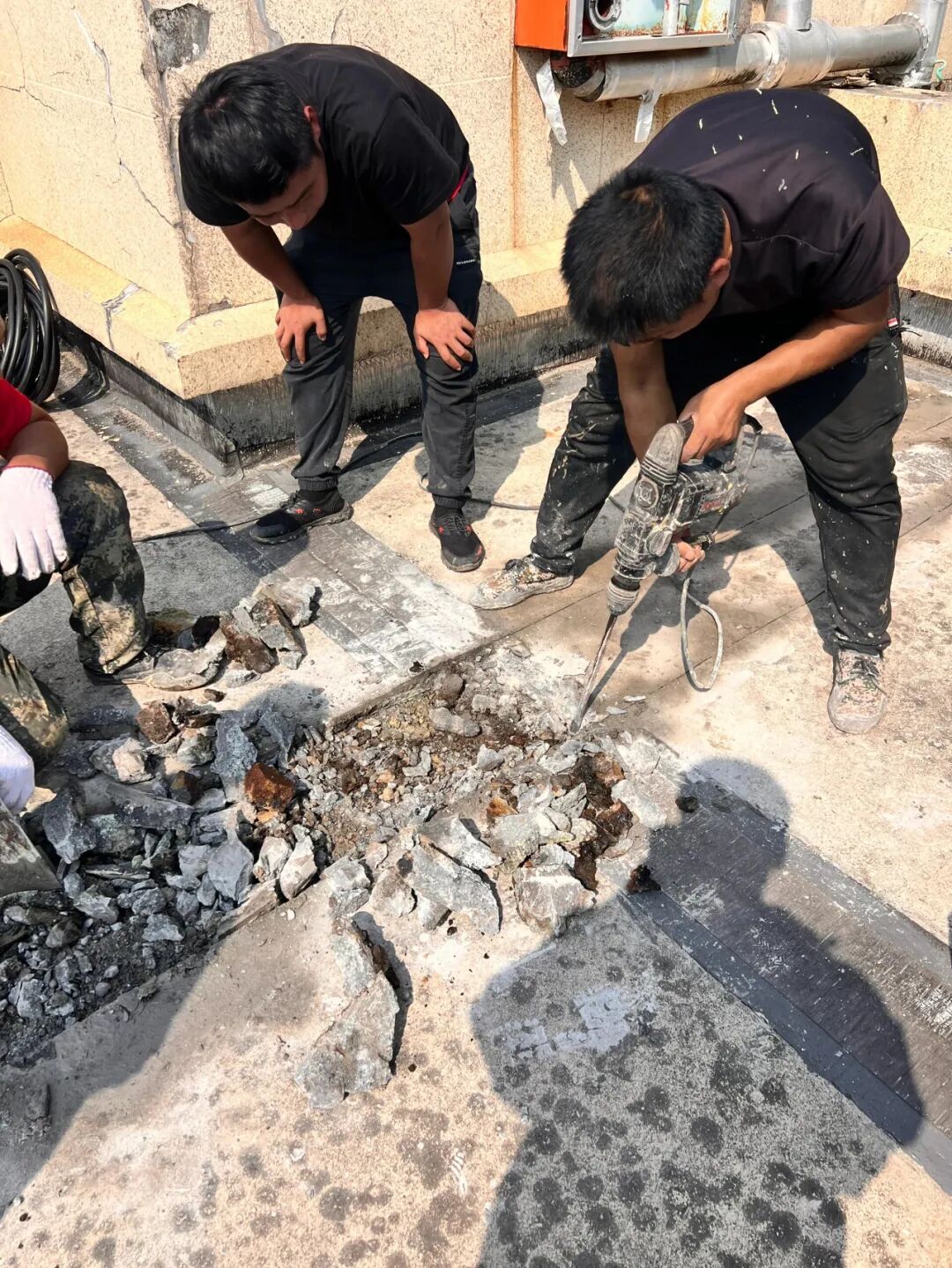 有一种尴尬叫买了“顶楼露台房”，想象很美好，住起来却一言难尽_有一种尴尬叫买了“顶楼露台房”，想象很美好，住起来却一言难尽_