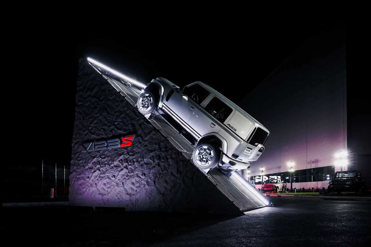 _cen跃_跃越是什么意思