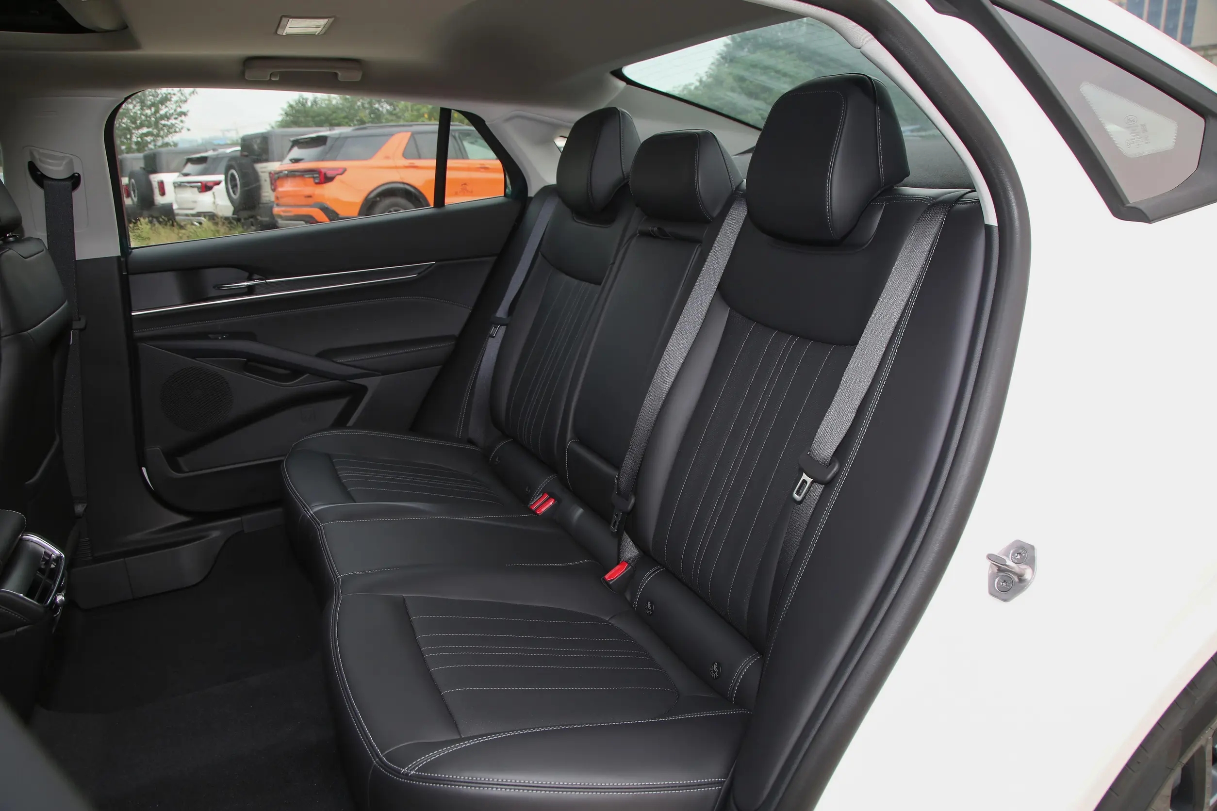 迈腾220马力是什么概念_天津那迈腾子椅子_