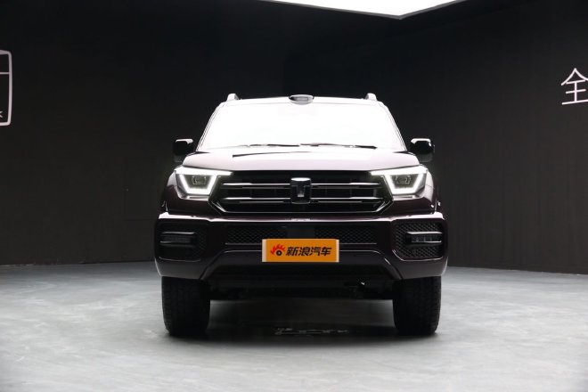 朋克？坦克？当越野车碰上潮流 实拍全新坦克400Hi4-Z