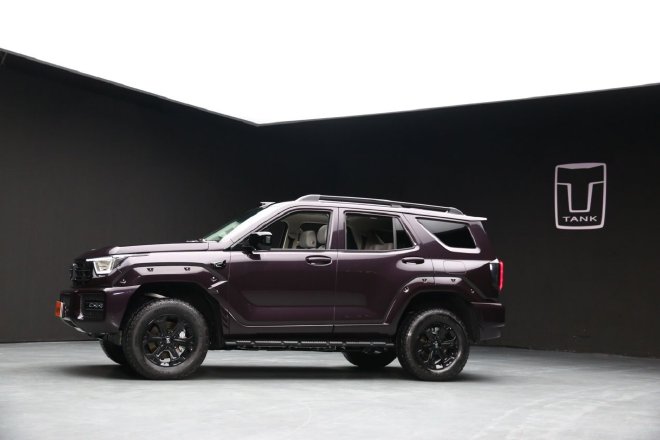 朋克？坦克？当越野车碰上潮流 实拍全新坦克400Hi4-Z