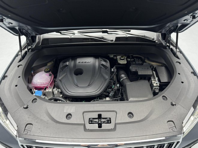 吉利全新东方曜系列上市 限时售9.37万起