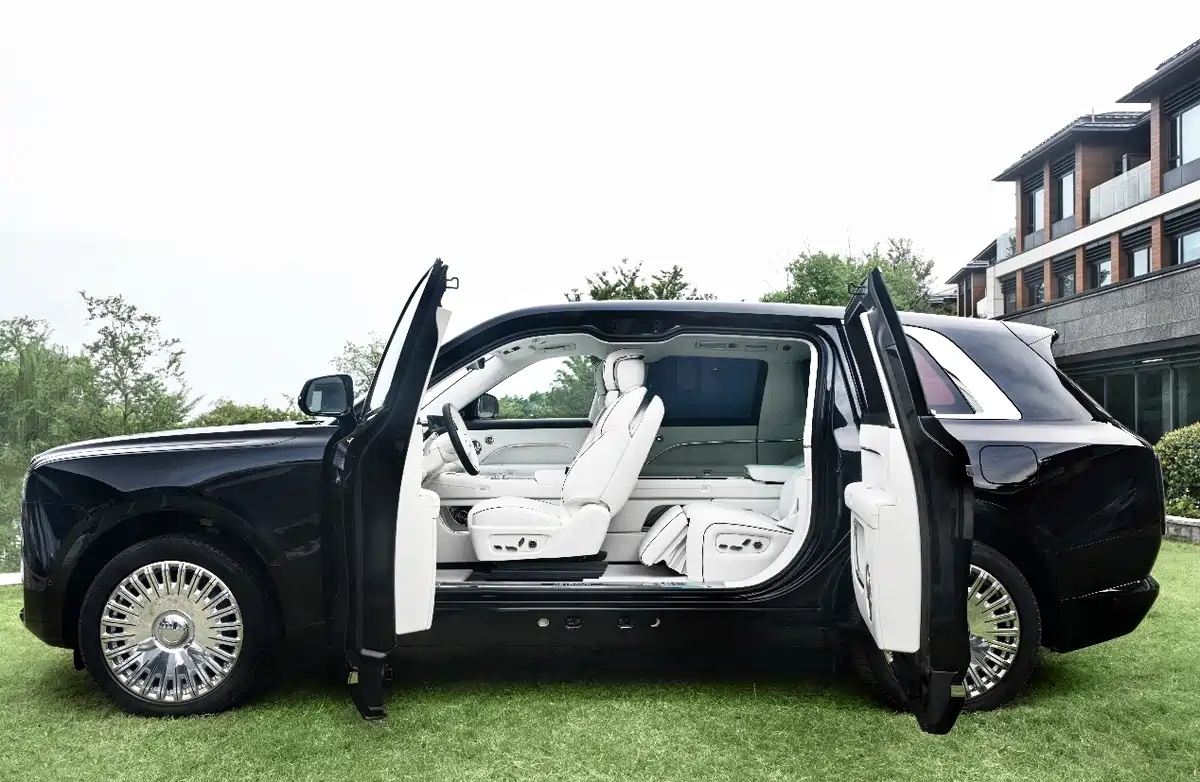 劳斯莱斯库里南深度解析_库里南劳斯莱斯报价_