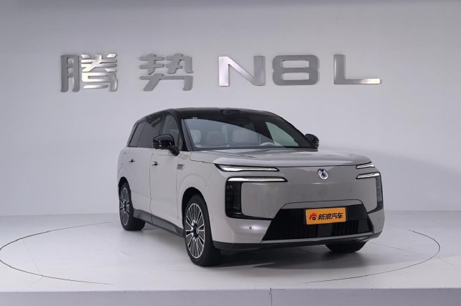 焕然一新的家用旗舰 静态体验腾势N8L