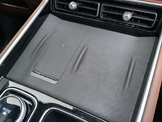 油电同智新标杆 静态实拍奇瑞瑞虎9X五座版