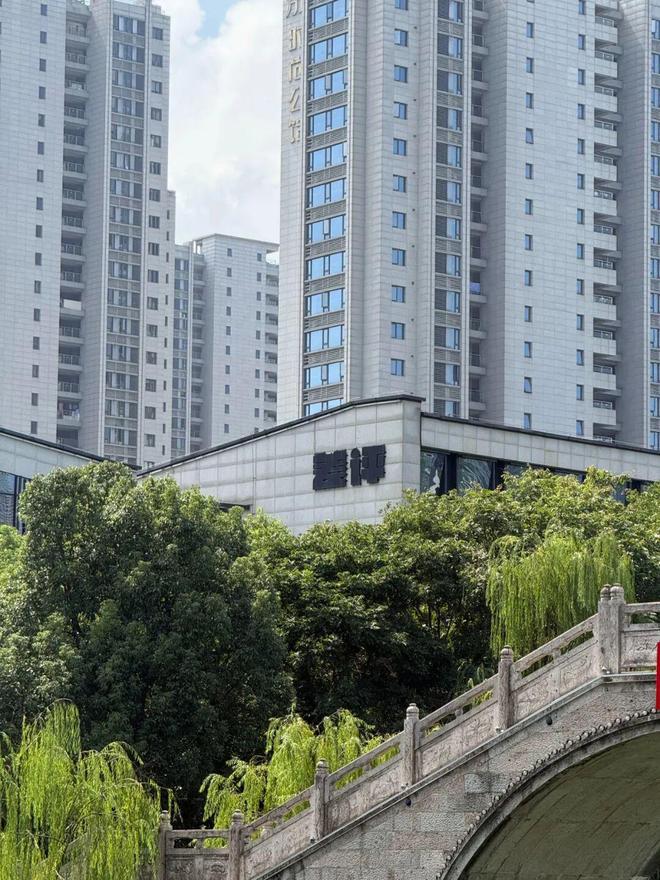 iPhone 16 系列跑崩坏星槎海的温度情况_iPhone 16 系列跑崩坏星槎海的温度情况_