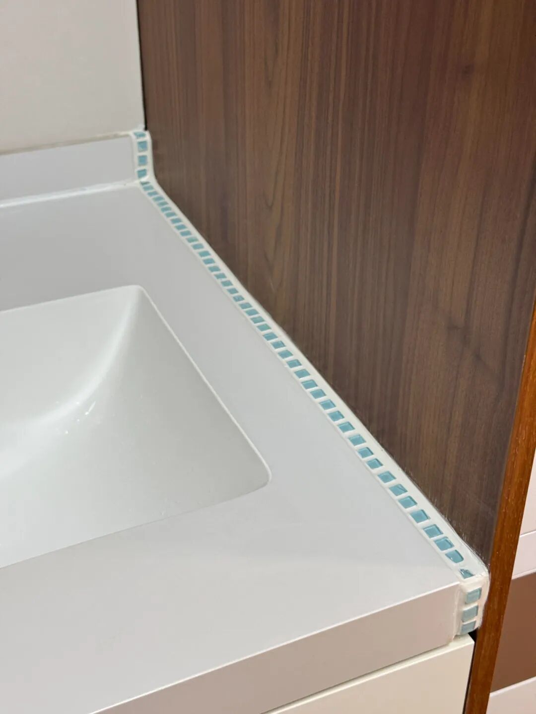 缝隙处理方法__缝的间隙