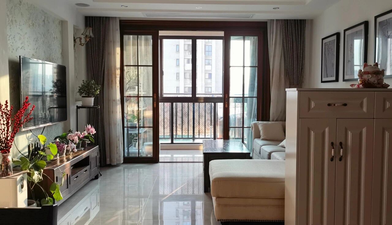 住客厅好不好__进屋就是客厅