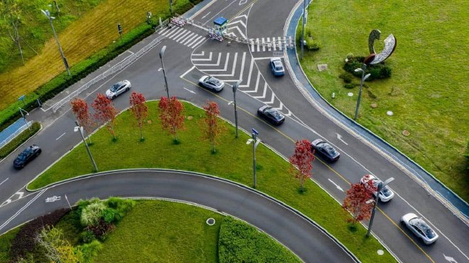 以“大美舒新”重塑纯电出行体验 长安启源A06深度试驾