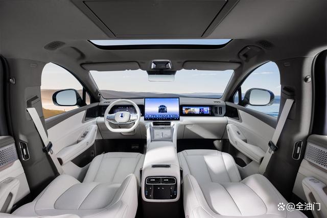 腾势N9最大的对手,是腾势N8L!-有驾