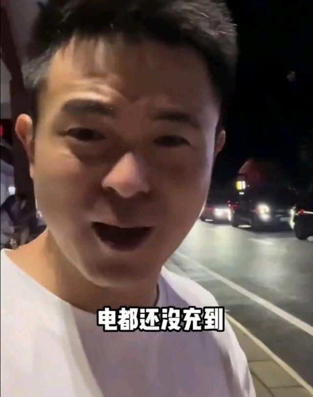 十一高速堵到哭？电车充电不用慌，4个实用技巧解你燃眉之急-有驾