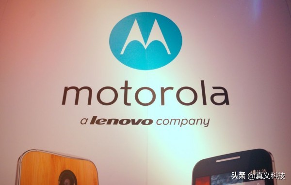 _百年西敏寺犬展全场总冠军回顾_未来科技感摩托车