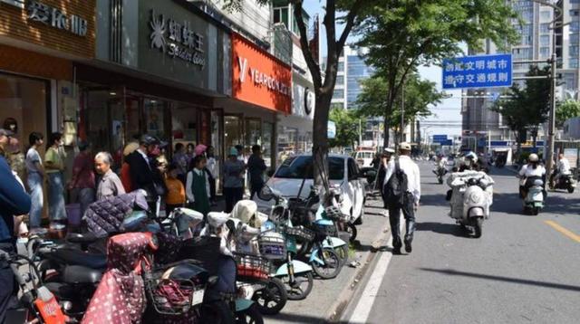 女子购买的新车行驶仅1066公里在小区地下停车场自燃幸好未造成人员伤亡但凸显电动车安全隐患亟须厂家排查整治-有驾