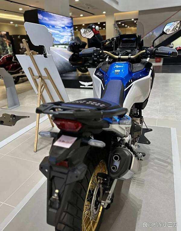 本田发布进口CRF1100L系列召回计划，保障骑行安全-有驾