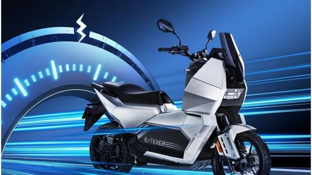 固态电池突破，车企扎堆布局，量产时间表公布-有驾