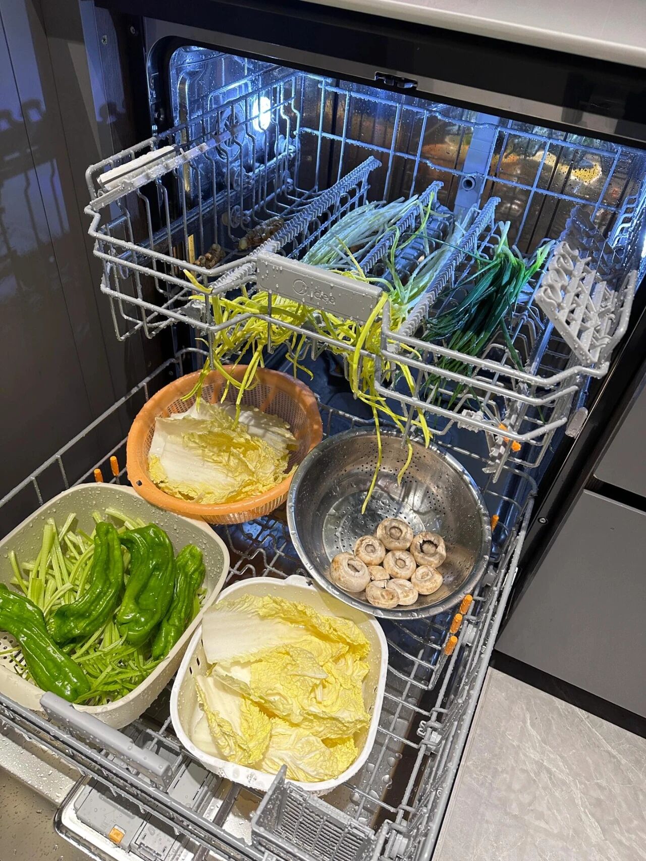 _被年轻人家的“家务减半”设计惊呆了!换个思路,家里就井井有条_被年轻人家的“家务减半”设计惊呆了!换个思路,家里就井井有条