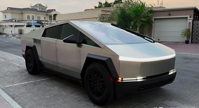 特斯拉ModelY缩水引笑话，市值蒸发650亿，突破困境需马斯克放手-有驾