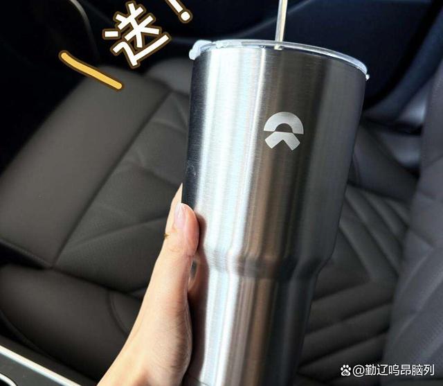 蔚来ES8热潮:纯电SUV智商税?还是真香之选?-有驾