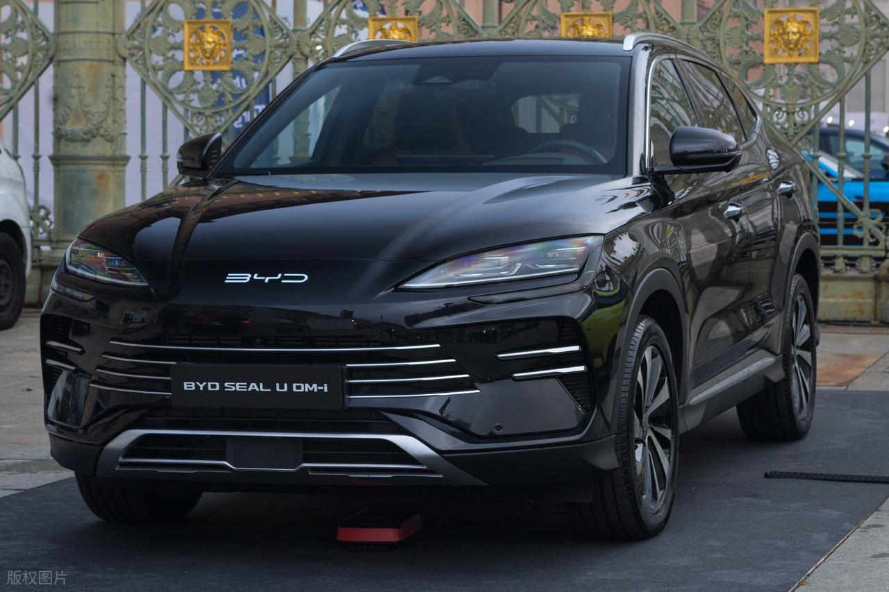 _插混车的悲哀:撕开了油车的防线,为何却在30万战场输给了增程_插混车的悲哀:撕开了油车的防线,为何却在30万战场输给了增程