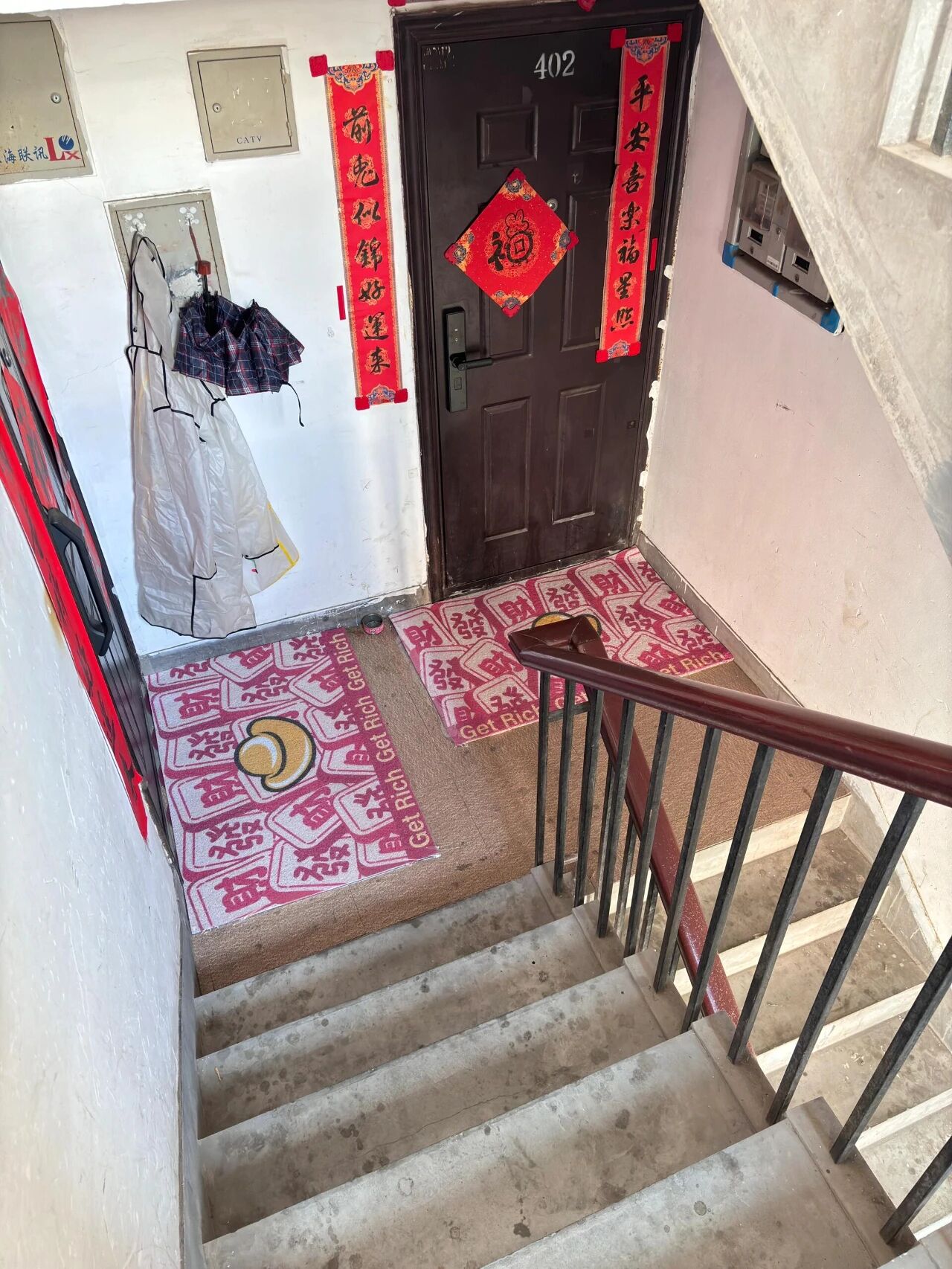 老小区电梯入户__电梯老房子