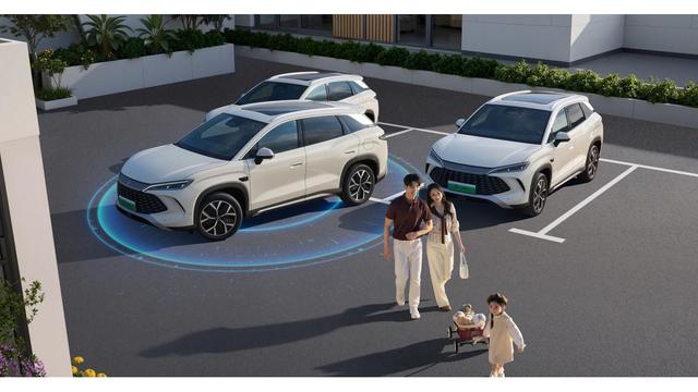 比亚迪宋L到店,续航引热议,权益和配置都有变化-有驾