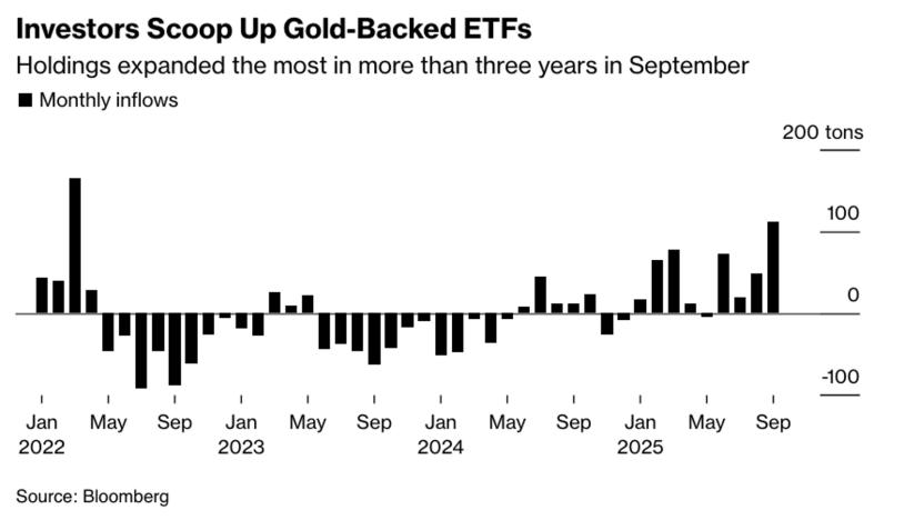 爆发雷霆形容什么_突然暴风雨来临电闪又雷鸣_