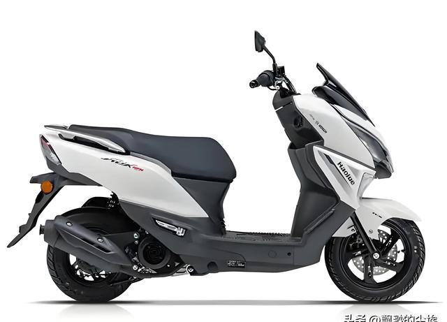 2025 年 150cc 踏板车市场变天！本田反超豪爵靠 300 转差 + 省油，你选技术还是续航？-有驾