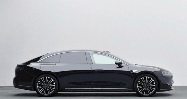 56E危矣，这次你拿什么打享界S9，凭借全新配置和强劲产品力，享界S9有望突破BBA最后的堡垒，迎来市场新局-有驾