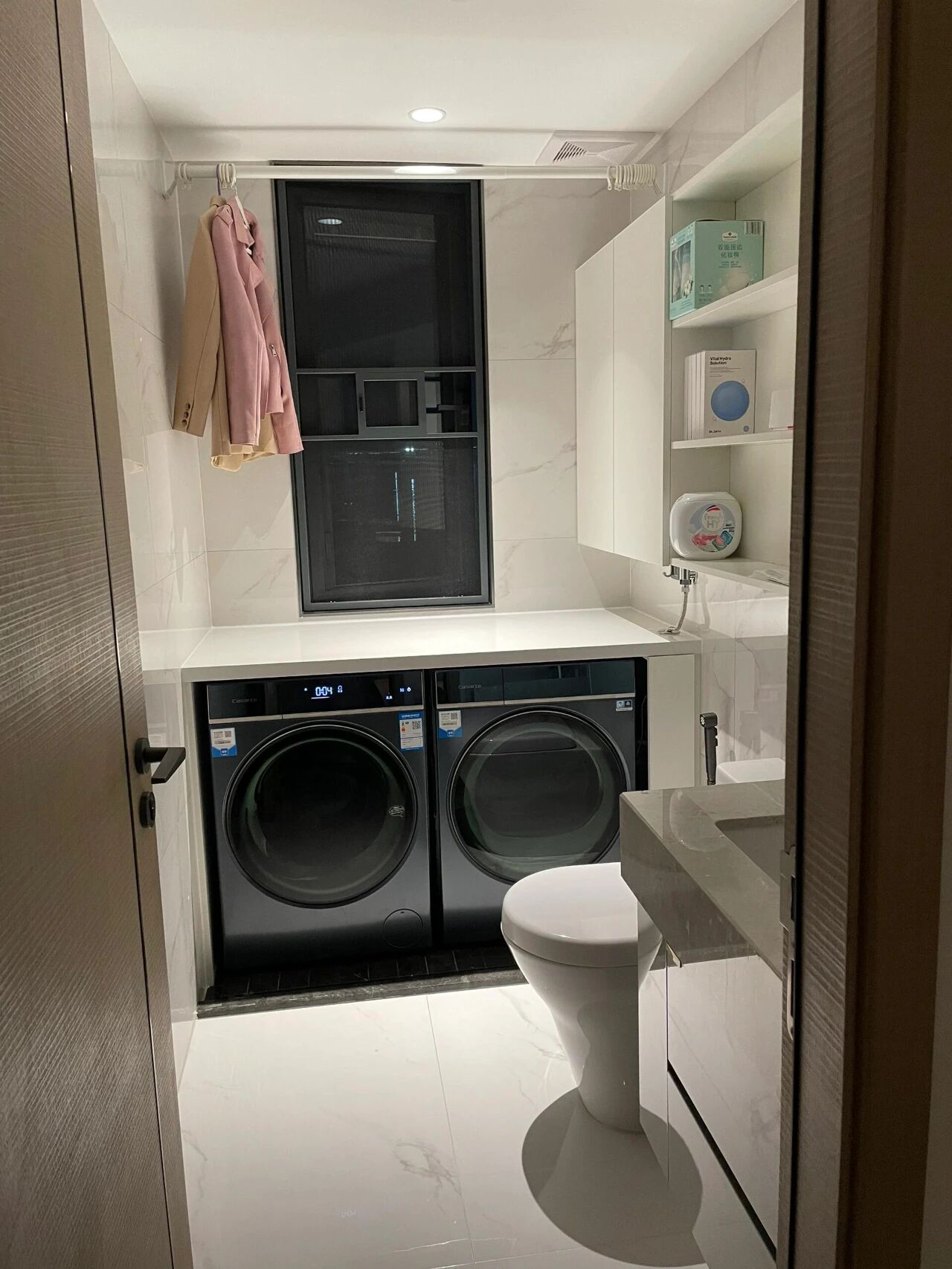 阳台晒衣服有什么讲究_阳台晒衣服设计_