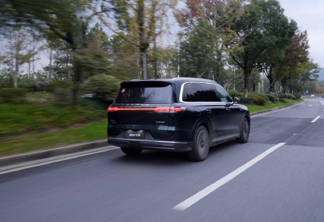 豪华不止是堆料那么简单 试驾奇瑞风云T11